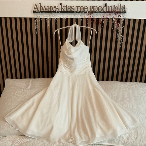 B2 Dresses & Skirts - Never worn Marilyn Monroe*7 Year Itch* style bridesmaid’s/special occasion dress